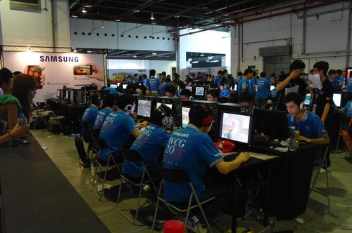 吸引着无数 吸引着无数