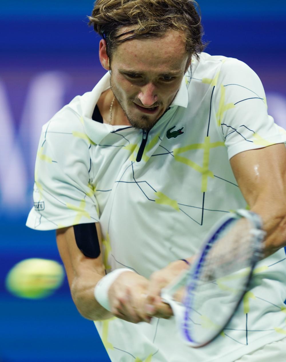 巴西队头球 巴西队头球