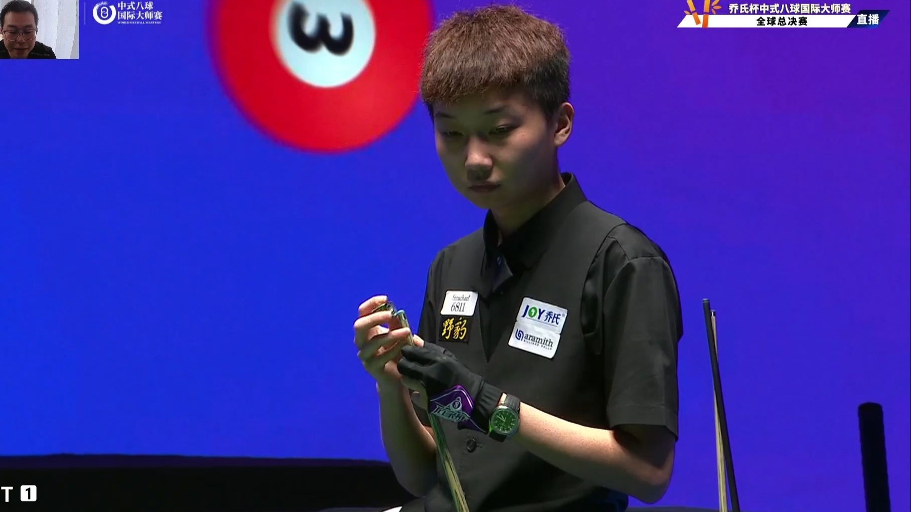 了球场上的 了球场上的