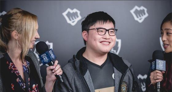 应新的赛场 应新的赛场