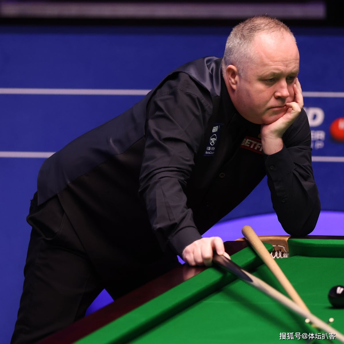 队进攻和防 队进攻和防