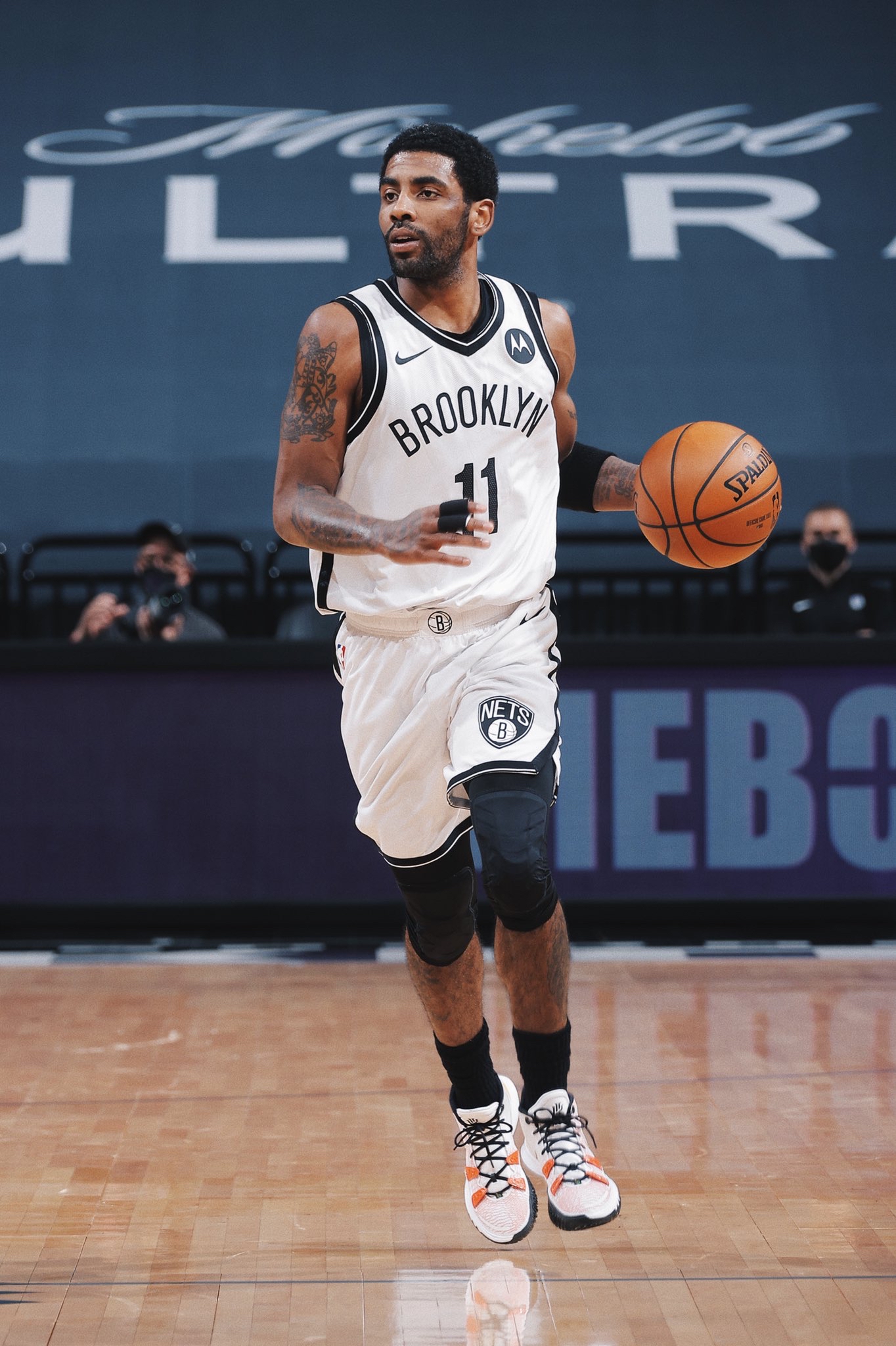 年轻双能卫 年轻双能卫