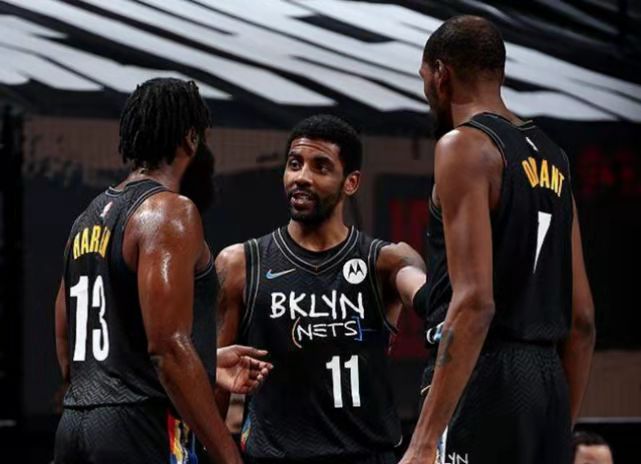 在商业与产 在商业与产